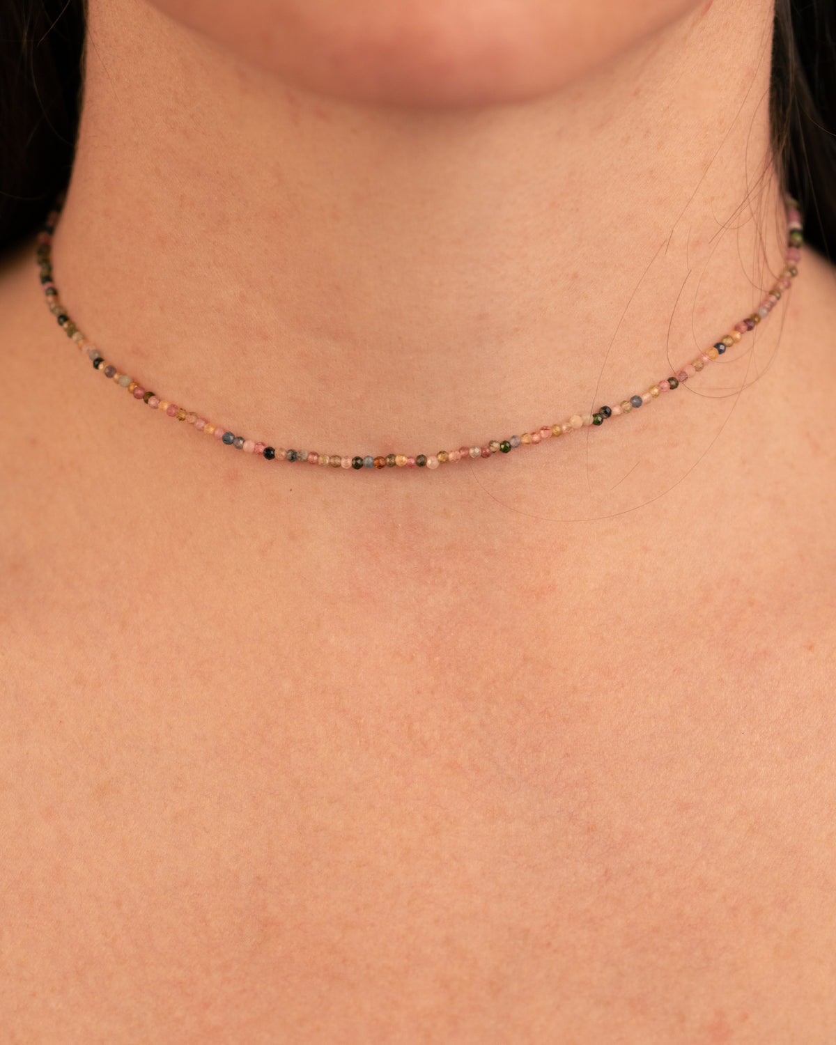 Collana con pietre naturali e oro Joy