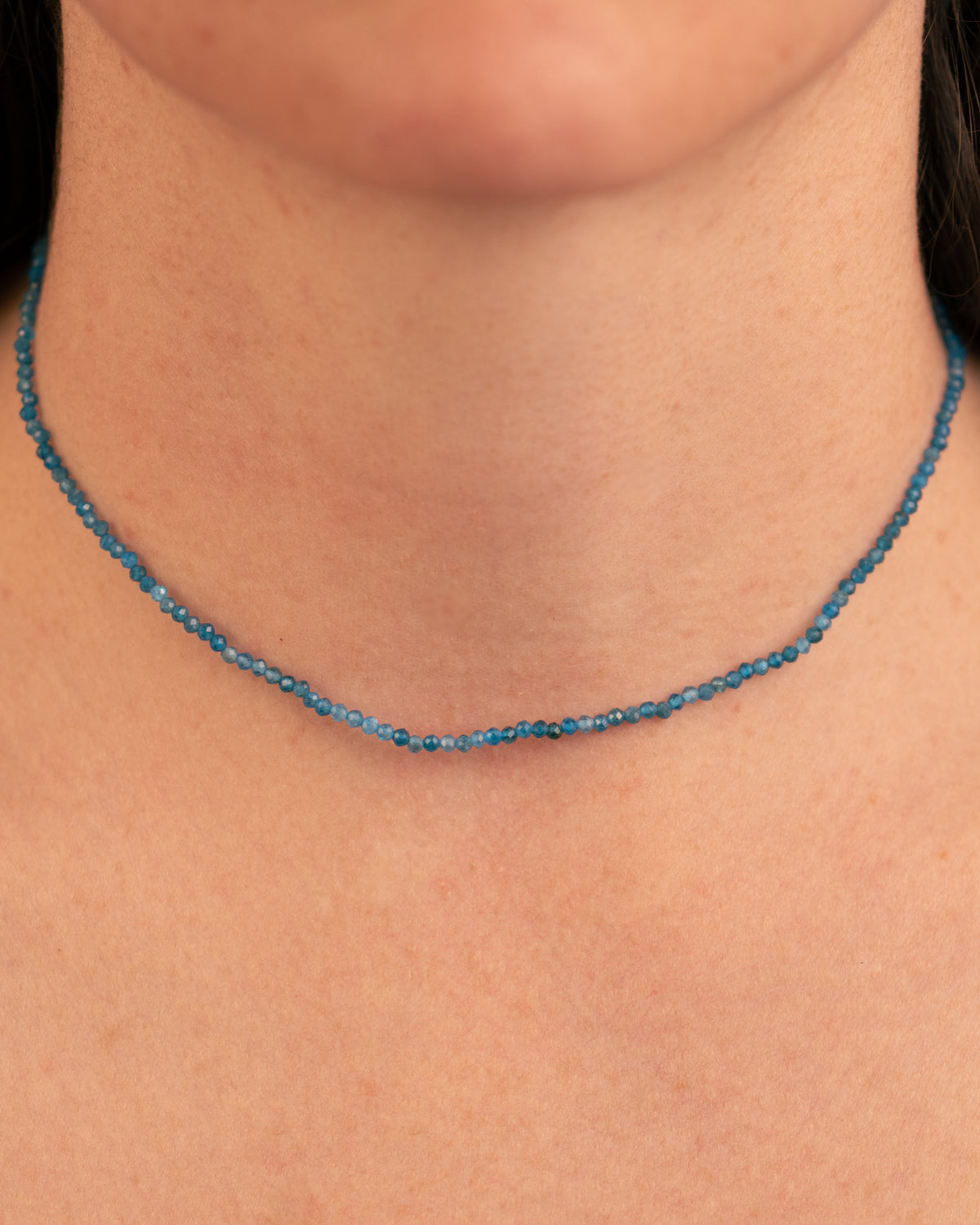 Collana con pietre naturali e oro Joy